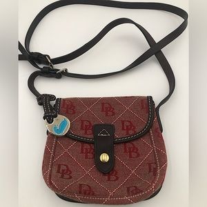 DOONEY & BOURKE Vintage Mini Crossbody bag